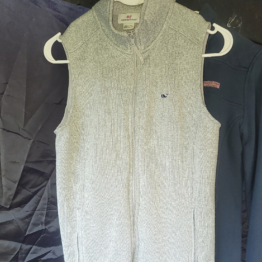 Vineyard Vines Men's Zip-Up Sweater Vest in Gray